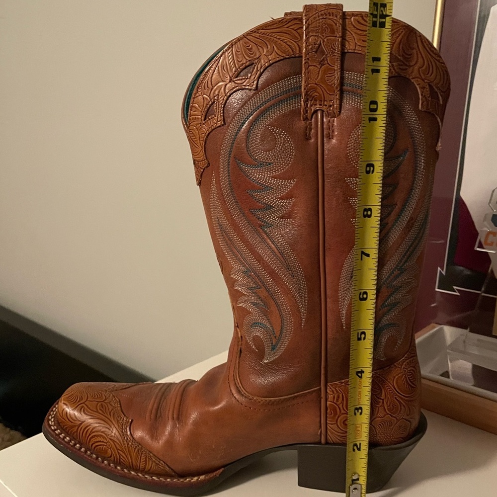 Ariat Turquoise and Tan Leather Western Boots - Picture 14 of 14